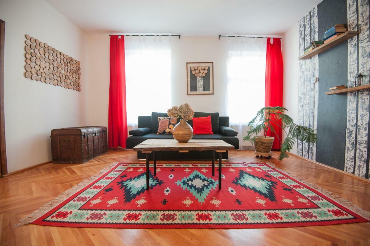 Spacious Stylish Apartment In Old Town Sibiu Buitenkant foto